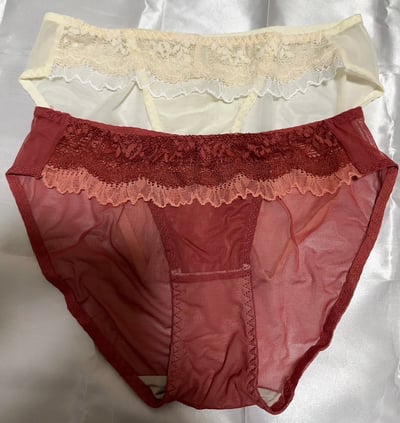 【配褲】深Ｖ花瓣＆高顏值內衣-5色3