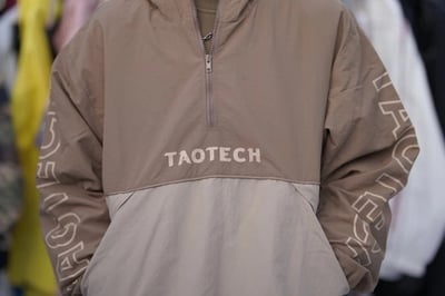 Taotech｜輕量防潑水日式寬鬆薄款連帽長袖**預購12