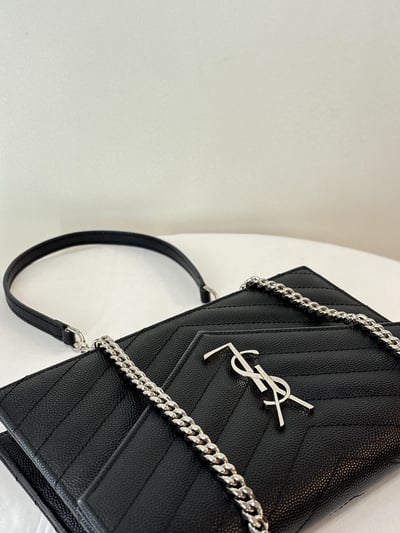 Ba1399 YSL黑銀WOC8