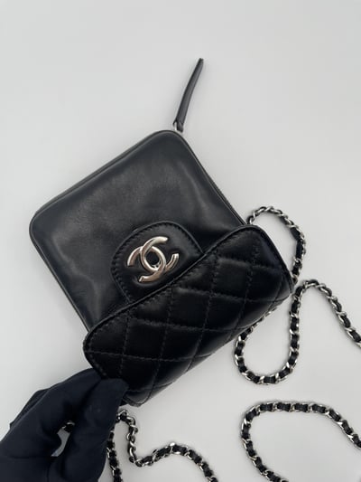 Chanel黑銀側拉鍊mini方胖5