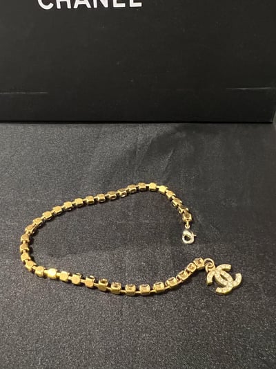 Chanel滿鑽小cc Logo腳鏈2