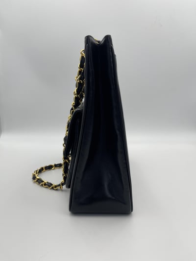 Chanel直紋大口袋托特包4