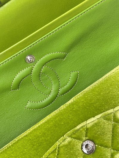 Chanel 綠絲絨cf2512