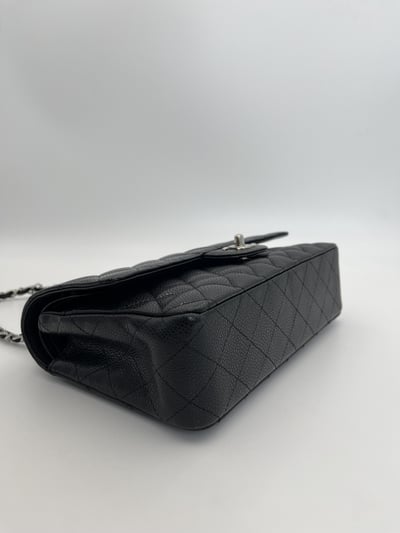 Chanel黑銀荔皮CF258