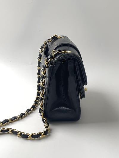 Chanel 橫紋掀蓋小方胖4