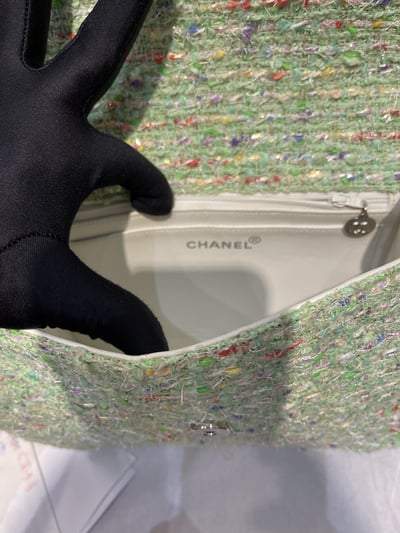 Chanel粗花呢包11