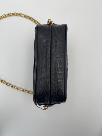 Chanel雕花鍊相機包4