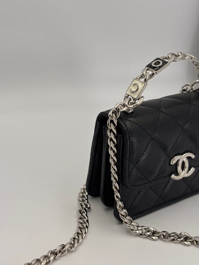 Chanel珐瑯手柄鏈條包5