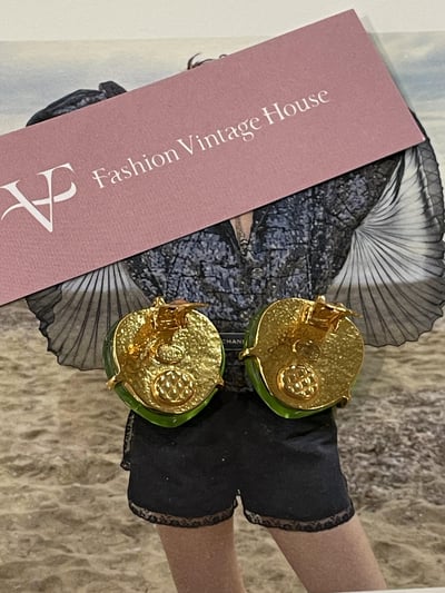 Chanel綠琉璃愛心耳夾3