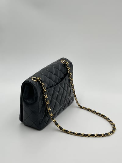 Chanel大logo黑金口蓋包4