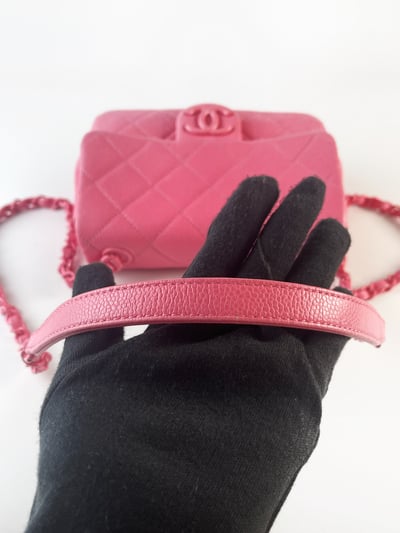 Chanel芭比粉小方胖9