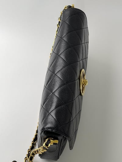 Chanel 荔皮圓logo側背包5