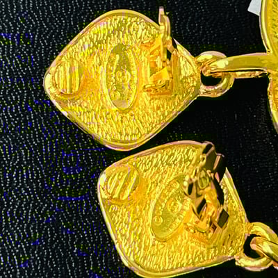 Chanel 小鳥垂墜耳夾3