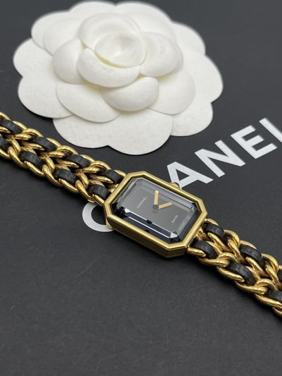 Chanel黑金首映錶M號7