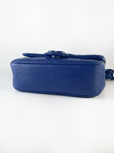 Chanel荔皮寶藍斜挎包4