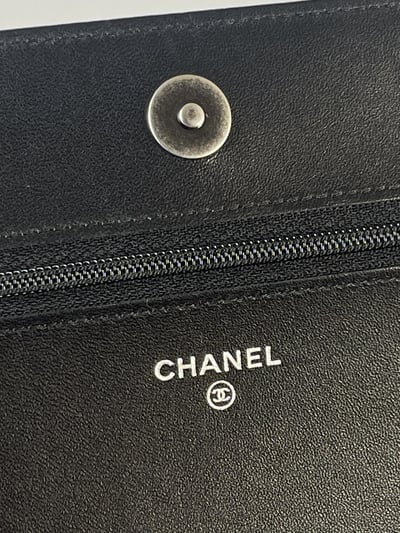 Chanel Boy Woc12