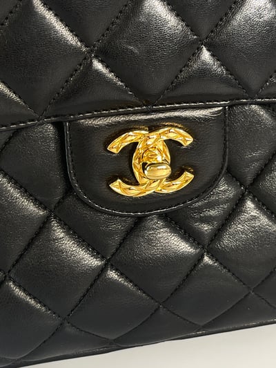 Chanel 鑽石相機包3