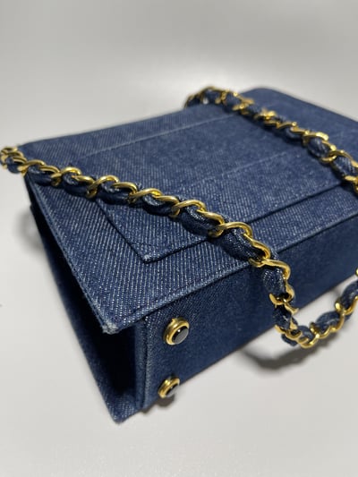 Chanel 牛仔梯形包9