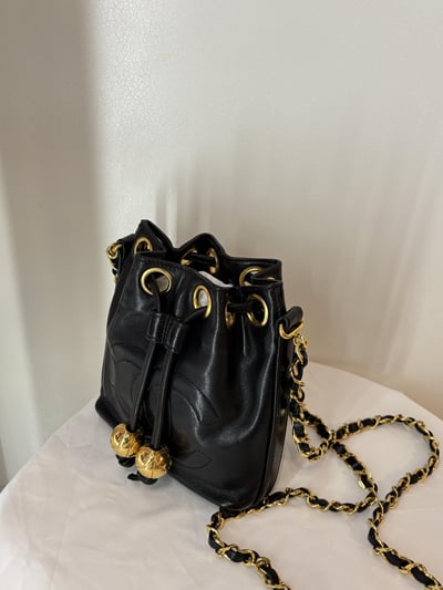 Ba1129 Chanel 迷你金球水桶包4