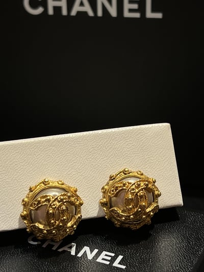 Chanel葡萄藤銀珠耳夾1