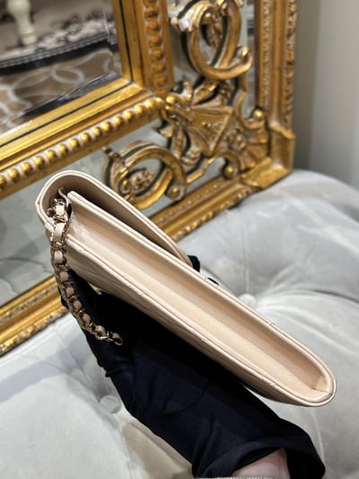 Chanel奶茶拼色Logo手機包8