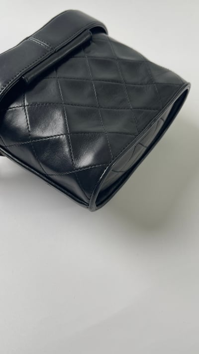 Chanel 雕花鍊長流蘇盒子包7