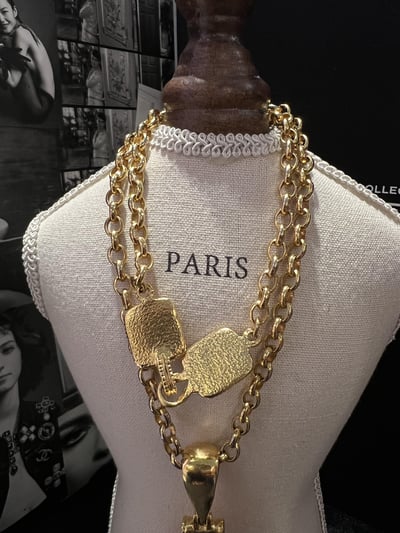 Chanel茄子項鍊4