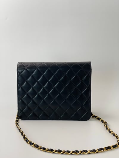 Chanel 大菱格紋掀蓋包7