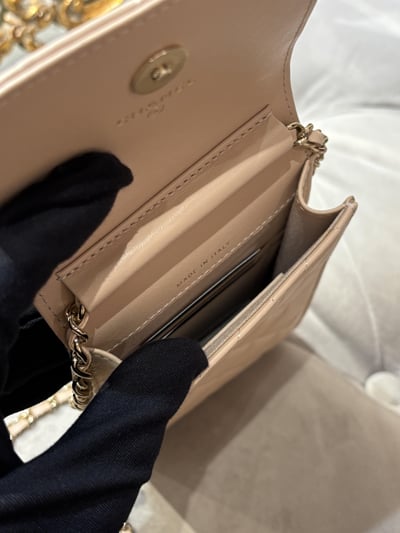 Chanel奶茶拼色Logo手機包10