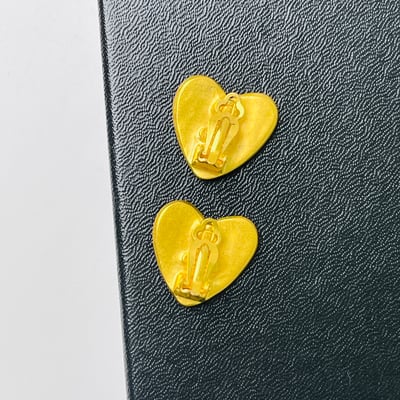 Chanel 霧面愛心耳夾2