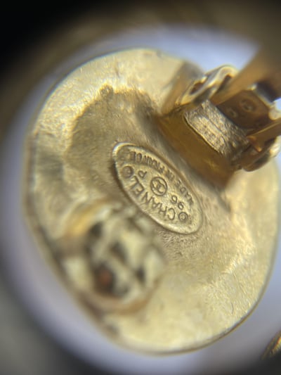 Chanel雙C圓耳夾3