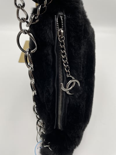 Ba1354chanel兔毛腋下包7