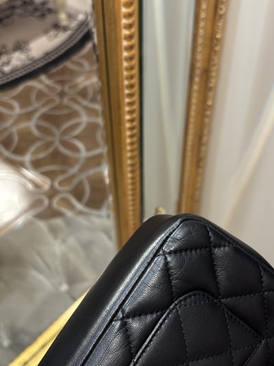 Chanel愛心鏈條包12