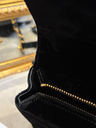 Chanel天鵝絨CF後背包19