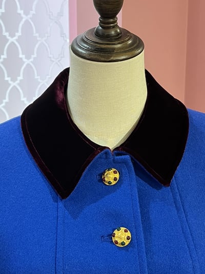 Chanel藍色彩色琉璃釦大衣40碼7