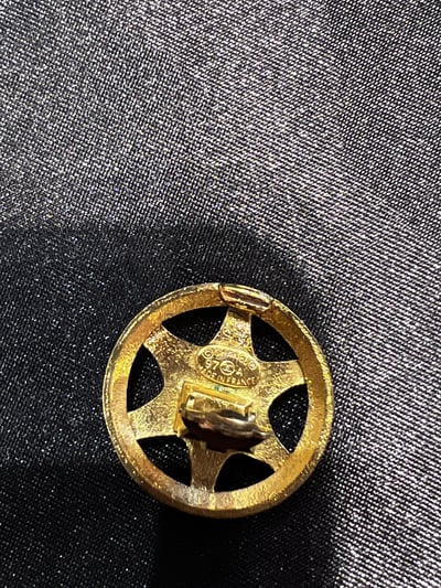 Chanel星星輪盤耳夾3