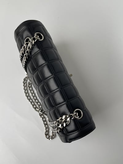 Chanel 冰格帶鑽鏈條包10