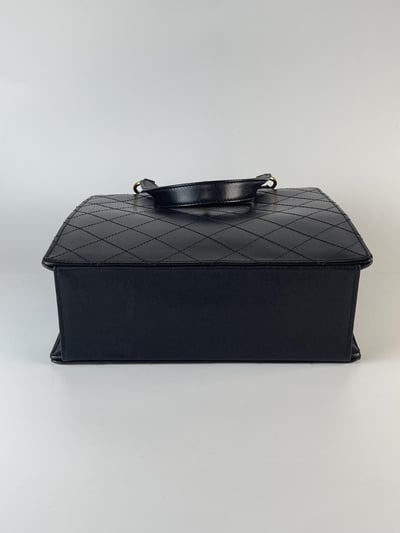 Chanel書包釦方形手提包5