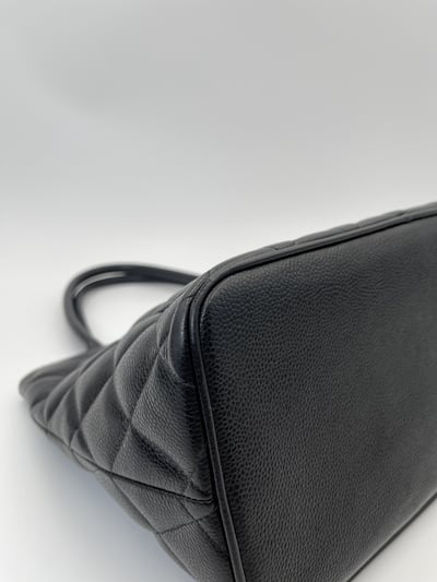 Chanel希爾頓銀幣包6