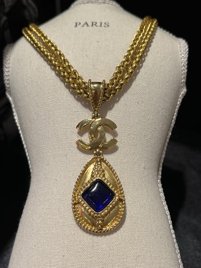 Chanel藤蔓藍琉璃短鏈1