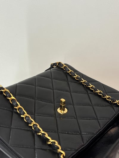 Ba1044 Chanel大方胖鏈條包15