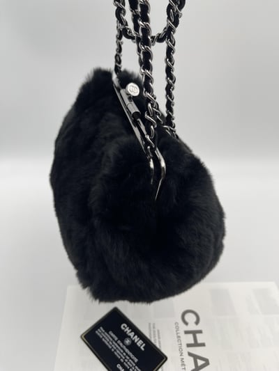 Chanel兔毛包11