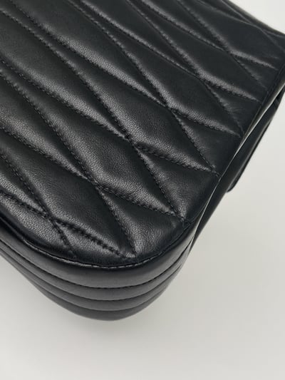 Chanel 魚鱗紋粗鍊信封包8