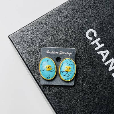 Chanel 綠松石橢圓耳夾1