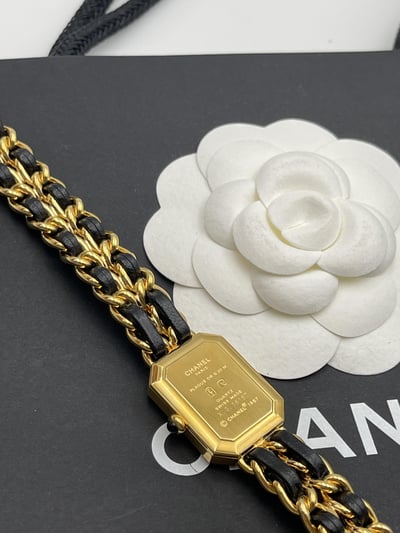 Chanel黑金首映錶XL5