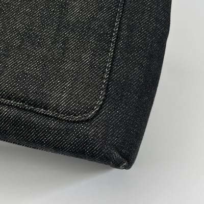 Chanel 黑色丹寧handle包8