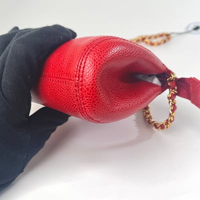 Chanel 荔皮紅色元寶包6