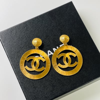 Chanel 秀款放射C耳夾1