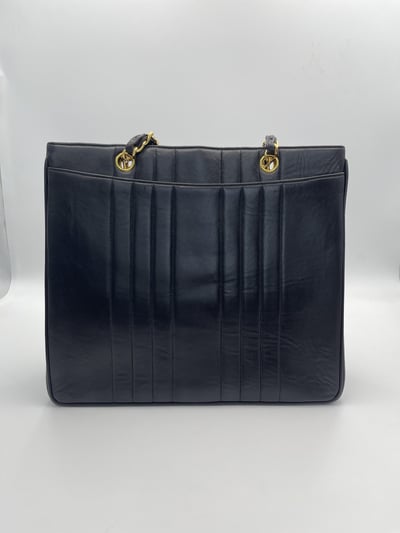 Chanel直紋大口袋托特包6