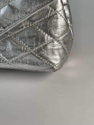 Chanel鑽釦信封包11